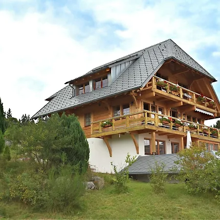 Malerische Erdgeschosswohnung * Urberg