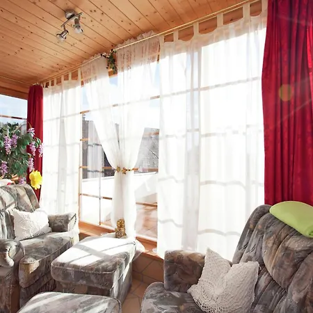 Malerische Erdgeschosswohnung Apartmán *