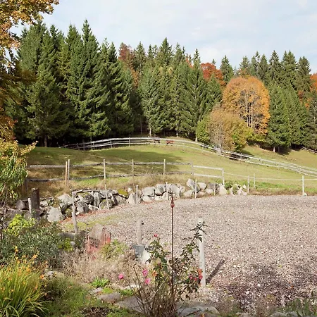 Malerische Erdgeschosswohnung Apartmán *