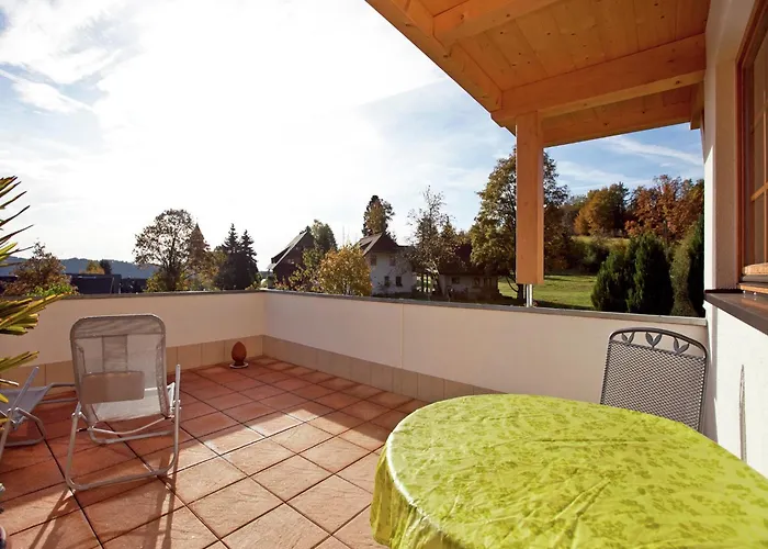 Malerische Erdgeschosswohnung Apartamento Urberg